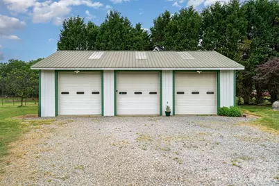 1720 Lowe Drive, Catawba, NC 28609 - Photo 17