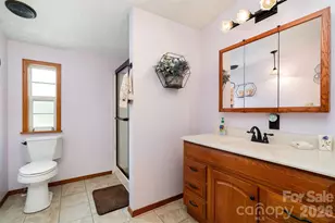 1720 Lowe Dr, Catawba, NC 28609 - Photo 13