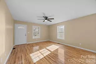 25 Byrd Rd, Black Mountain, NC 28711 - Photo 7