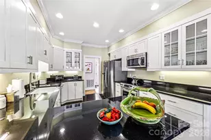 27 Clovelly Way, Asheville, NC 28803 - Photo 17