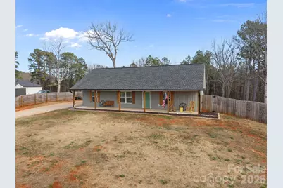 1464 King Road, York, SC 29745 - Photo 1