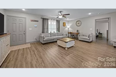 1464 King Road, York, SC 29745 - Photo 5