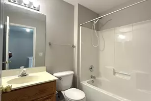 10895 Garden Oaks Ln, Charlotte, NC 28273 - Photo 9