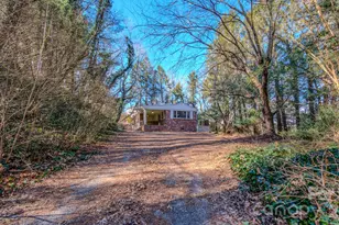 19 Swift St, Asheville, NC 28804 - Photo 27
