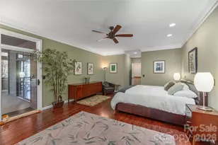 35 Hillcreek Dr, Asheville, NC 28804 - Photo 23