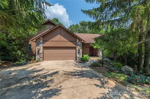 35 Hillcreek Dr, Asheville, NC 28804 - Photo 1