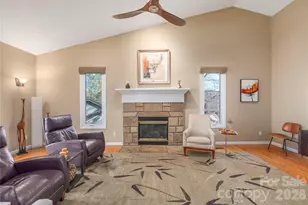 35 Hillcreek Dr, Asheville, NC 28804 - Photo 13