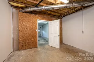 307 Carrituck Ct, Lenoir, NC 28645 - Photo 39