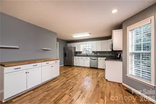 307 Carrituck Ct, Lenoir, NC 28645 - Photo 15