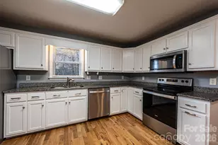 307 Carrituck Ct, Lenoir, NC 28645 - Photo 21