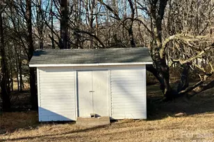 438 Pop Davis Rd, Taylorsville, NC 28681 - Photo 29