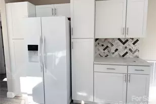 438 Pop Davis Rd, Taylorsville, NC 28681 - Photo 7