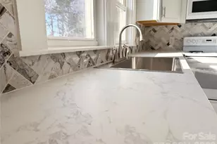 438 Pop Davis Rd, Taylorsville, NC 28681 - Photo 3