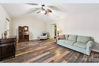 2041 Brantley Creek Drive, Kannapolis, NC 28083 - Photo 3