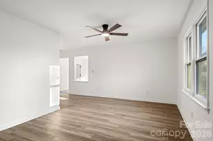 220 Valleybrook Ln, Troutman, NC 28166 - Photo 7