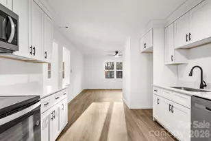 220 Valleybrook Ln, Troutman, NC 28166 - Photo 11