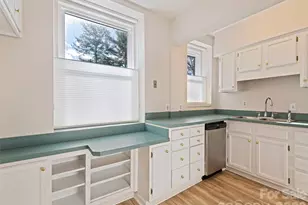 622 S Haywood St, Waynesville, NC 28786 - Photo 15