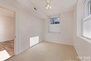 622 S Haywood St, Waynesville, NC 28786 - Photo 23