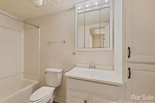 622 S Haywood St, Waynesville, NC 28786 - Photo 21