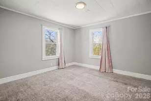 245 Gravel Hill Ct, Taylorsville, NC 28681 - Photo 5