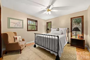 45 Cresent Dr, Hendersonville, NC 28739 - Photo 15