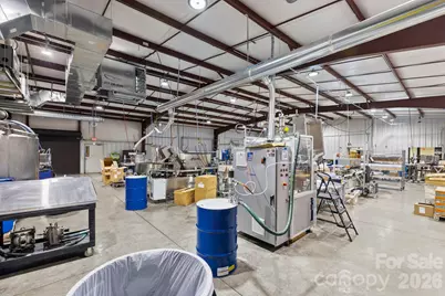 110 Commercial Boulevard, Flat Rock, NC 28731 - Photo 15