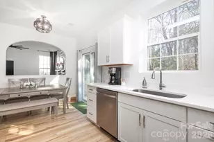 2431 Brathay Ct, Charlotte, NC 28269 - Photo 17