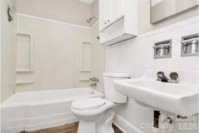 4919 Raymond Place, Charlotte, NC 28205 - Photo 13