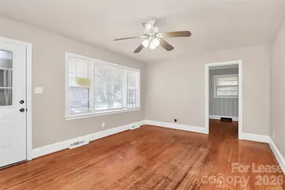 4919 Raymond Place, Charlotte, NC 28205 - Photo 5