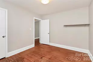 4919 Raymond Pl, Charlotte, NC 28205 - Photo 15