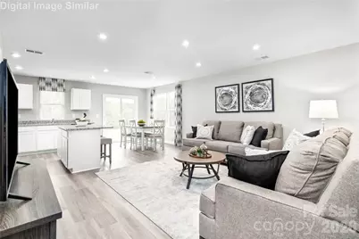 1033A 39th Avenue Loop NE, Hickory, NC 28601 - Photo 5