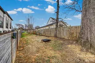 840 E 18th St, Charlotte, NC 28205 - Photo 25