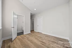 840 E 18th St, Charlotte, NC 28205 - Photo 19