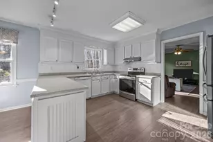 1250 Edgewood Ct, Salisbury, NC 28147 - Photo 5