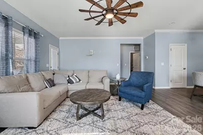 194 Canada Drive, Statesville, NC 28677 - Photo 7