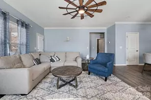 194 Canada Dr, Statesville, NC 28677 - Photo 7