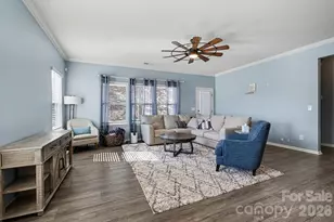 194 Canada Dr, Statesville, NC 28677 - Photo 3