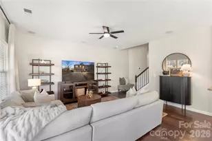 1845 Fleetwood Dr, Charlotte, NC 28208 - Photo 9