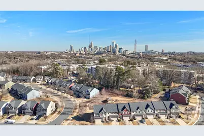 1845 Fleetwood Drive, Charlotte, NC 28208 - Photo 3