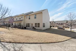 1845 Fleetwood Dr, Charlotte, NC 28208 - Photo 37