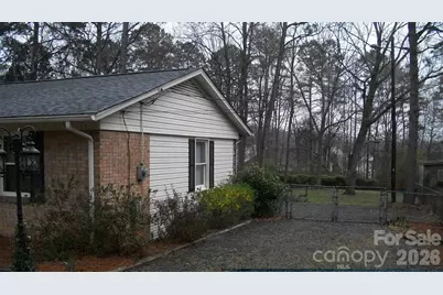 310 Cedarwood Lane, Matthews, NC 28104 - Photo 3