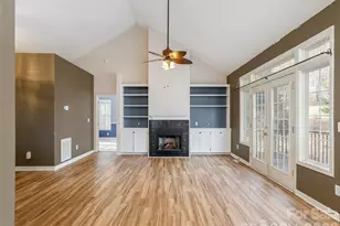 45 Poplar Creek Dr, Asheville, NC 28805 - Photo 5