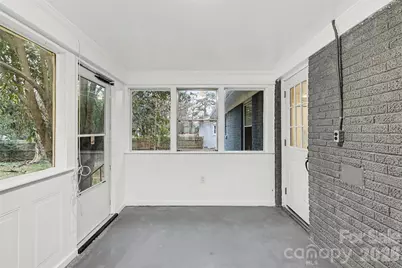 5448 Kinsale Lane, Charlotte, NC 28215 - Photo 15