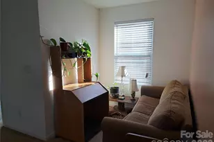 7736 Ponderosa Pine Ln, Charlotte, NC 28215 - Photo 9