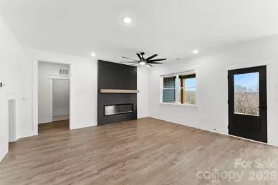 135 Harbourtown Drive, Kings Mountain, NC 28086 - Photo 11