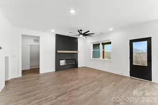 135 Harbourtown Dr, Kings Mountain, NC 28086 - Photo 11