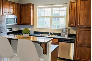 1600 Walnut View Dr, Charlotte, NC 28208 - Photo 5