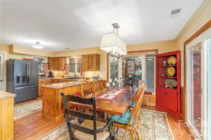 38 Laurelwood Ln, Waynesville, NC 28786 - Photo 9