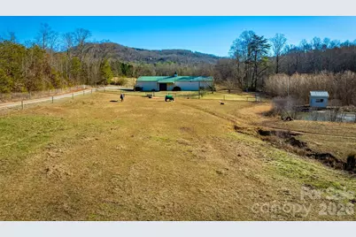 2700 Dav Avenue, Morganton, NC 28655 - Photo 17