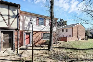 11013 Park Rd, Charlotte, NC 28226 - Photo 3